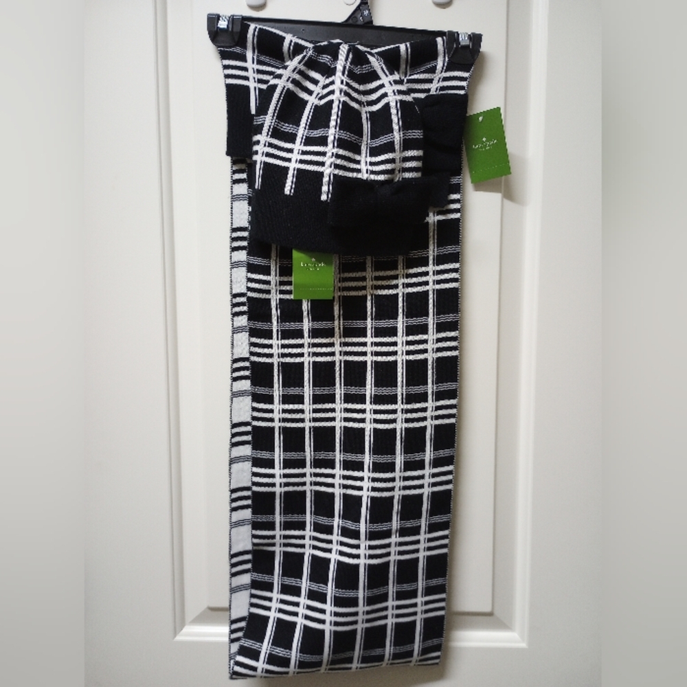 NWT Kate Spade Women's beanie & scarf set